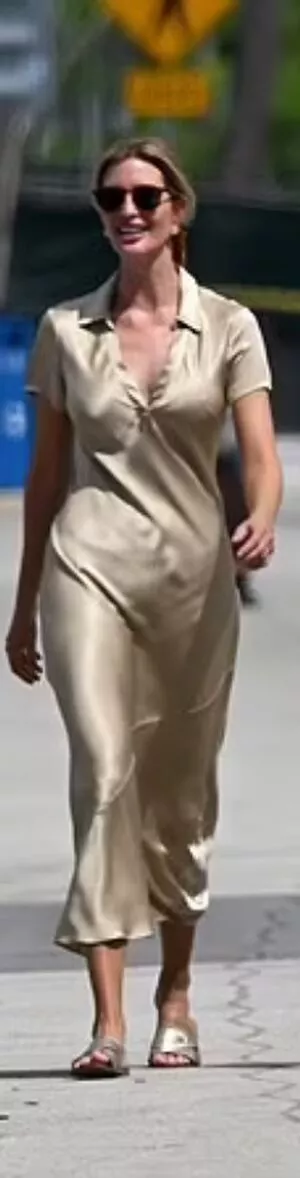 Ivanka Trump / IvankaTrump nude photo #0216