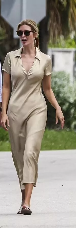 Ivanka Trump / IvankaTrump nude photo #0228