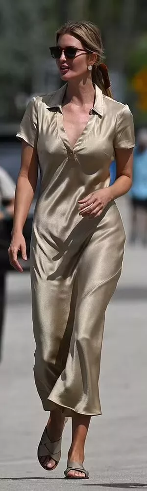 Ivanka Trump / IvankaTrump nude photo #0229