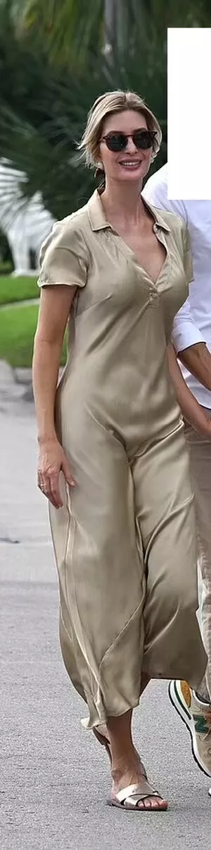Ivanka Trump / IvankaTrump nude photo #0234
