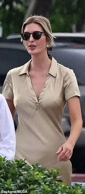 Ivanka Trump / IvankaTrump nude photo #0237