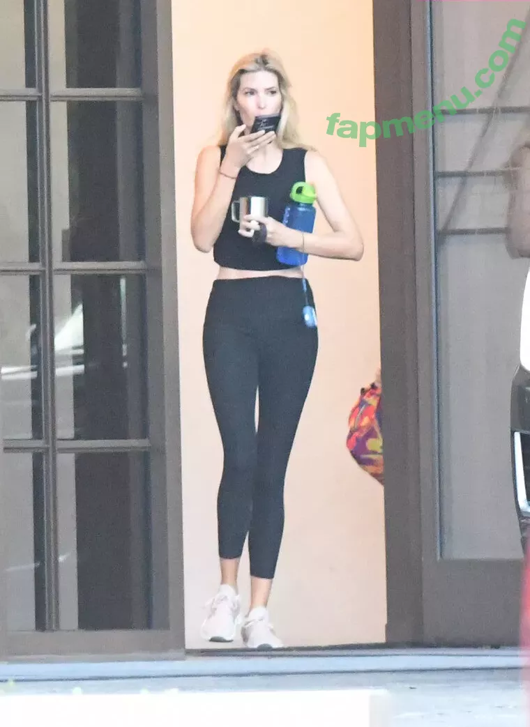 Ivanka Trump nude photo #0102 (IvankaTrump)
