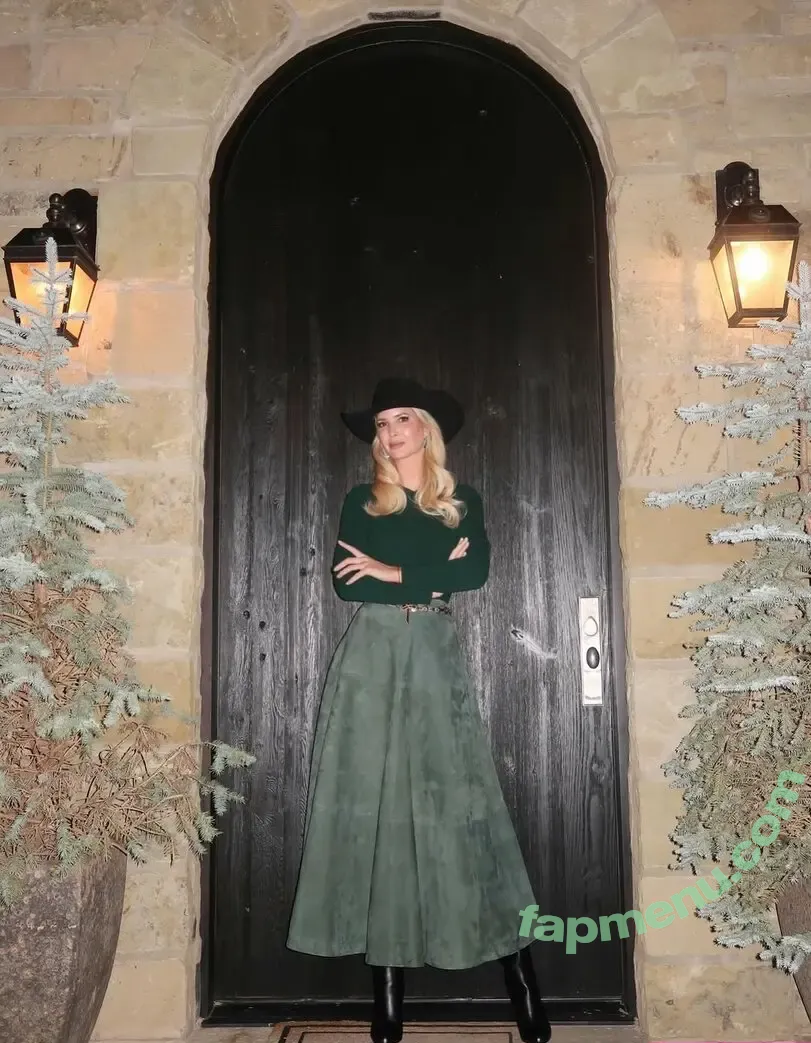 Ivanka Trump nude photo #0880 (IvankaTrump)