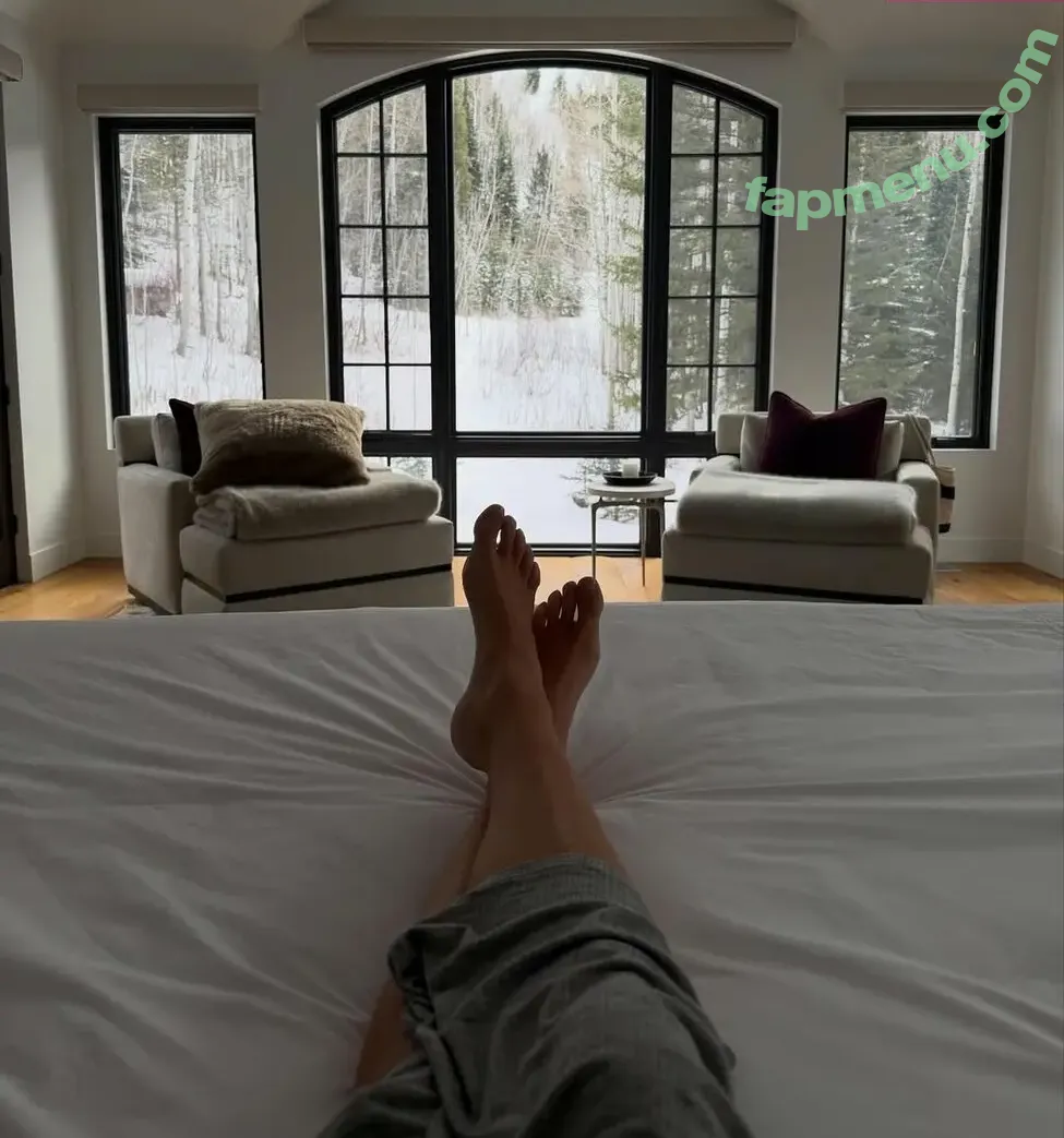 Ivanka Trump nude photo #0881 (IvankaTrump)