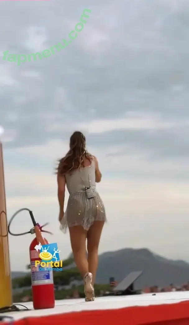 Ivete Sangalo nude photo #0111 (iammagicboy / ivetesangalo)