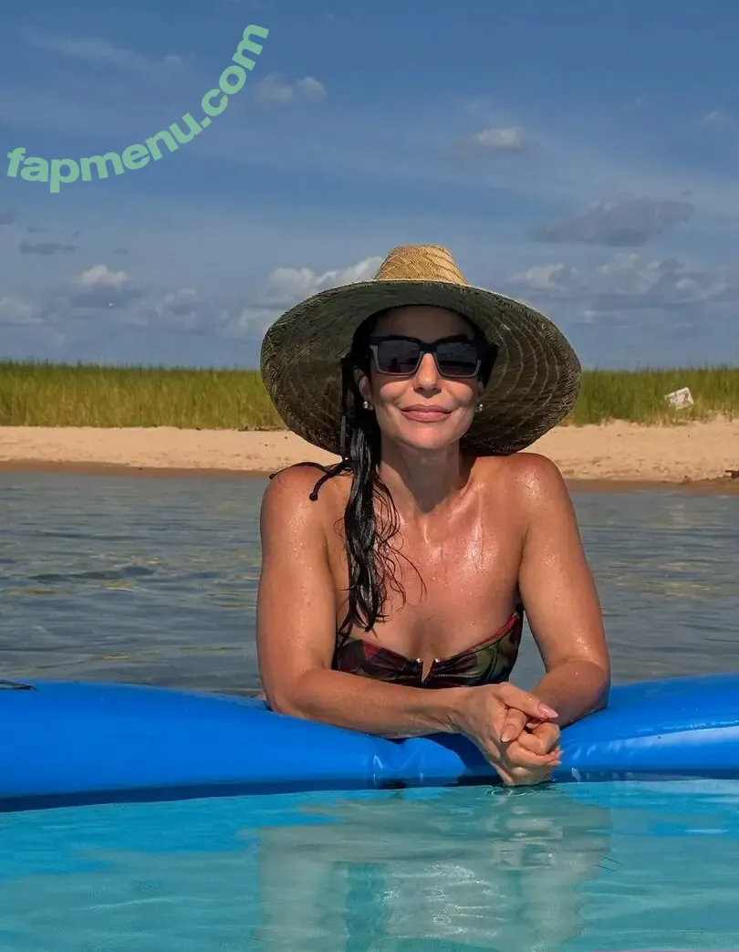 Ivete Sangalo nude photo #0166 (iammagicboy / ivetesangalo)