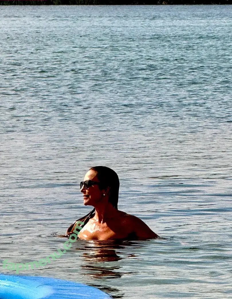 Ivete Sangalo nude photo #0167 (iammagicboy / ivetesangalo)