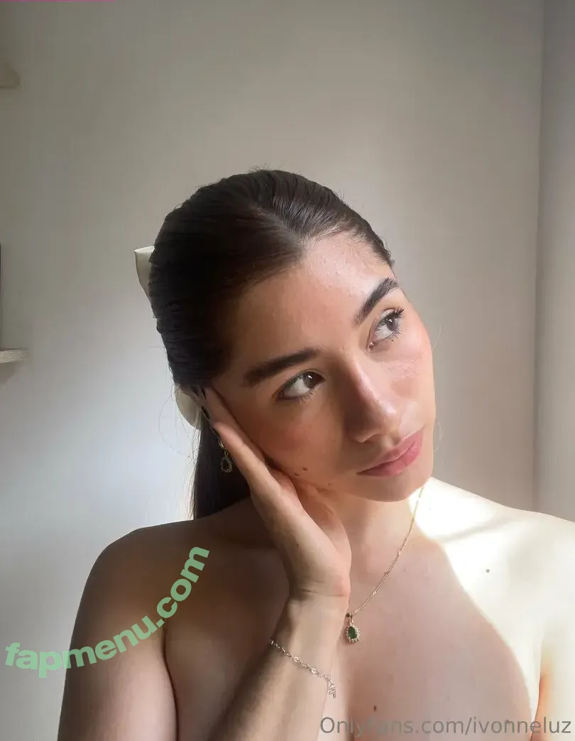 ivonneluz nude photo #0001 (ivonne_luzra)