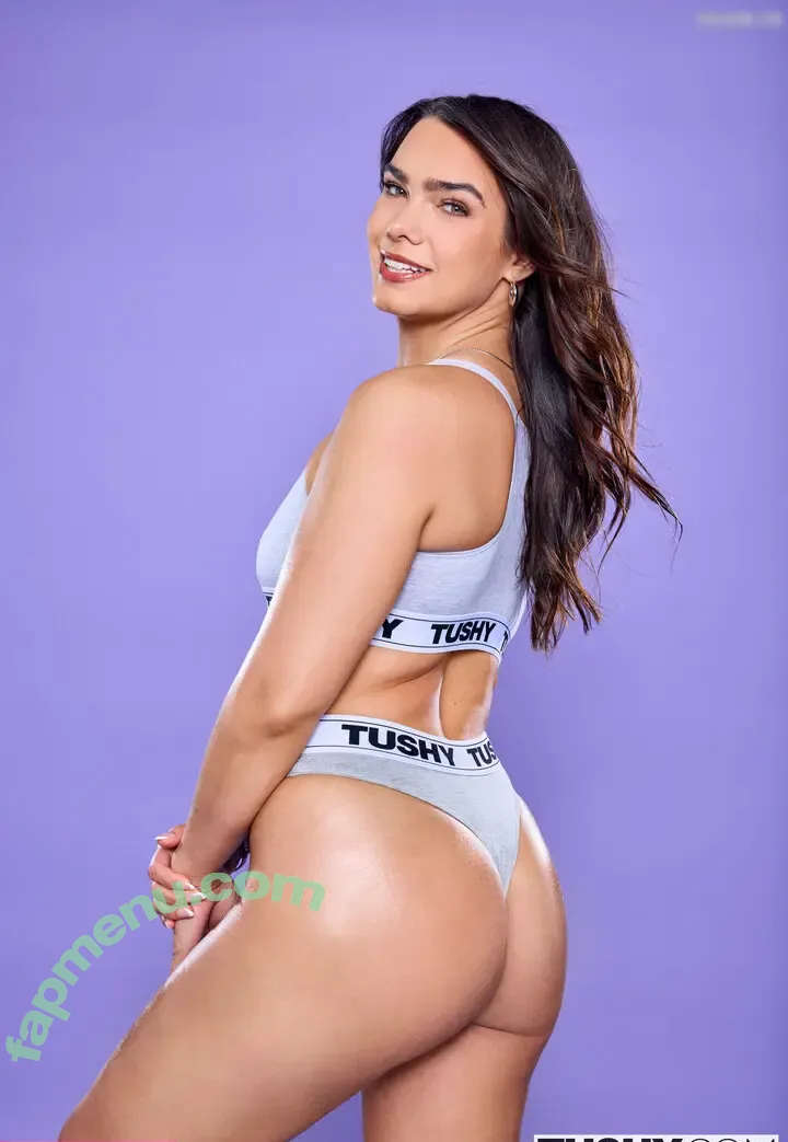 Ivy Ireland nude photo #0258 (IvyIrelandx / ivy_irish)