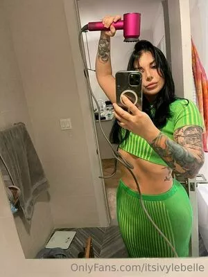 Ivy Lebelle / anyuser / itsivylebelle nude photo #0198