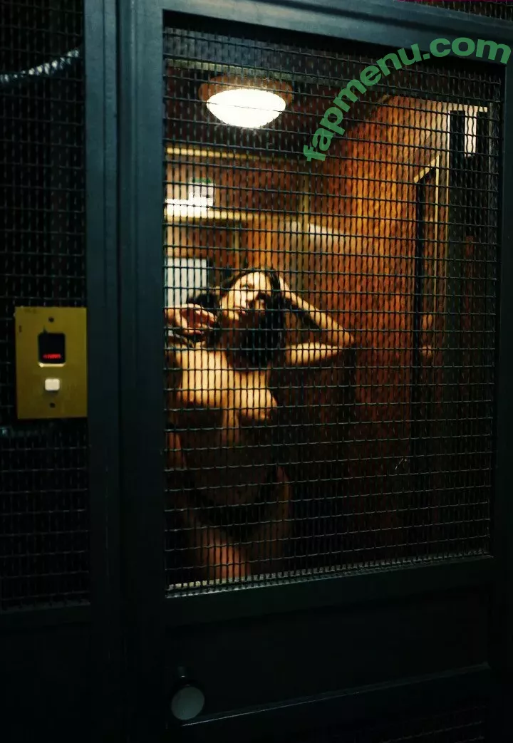 Ivy Lebelle nude photo #0115 (anyuser / itsivylebelle)