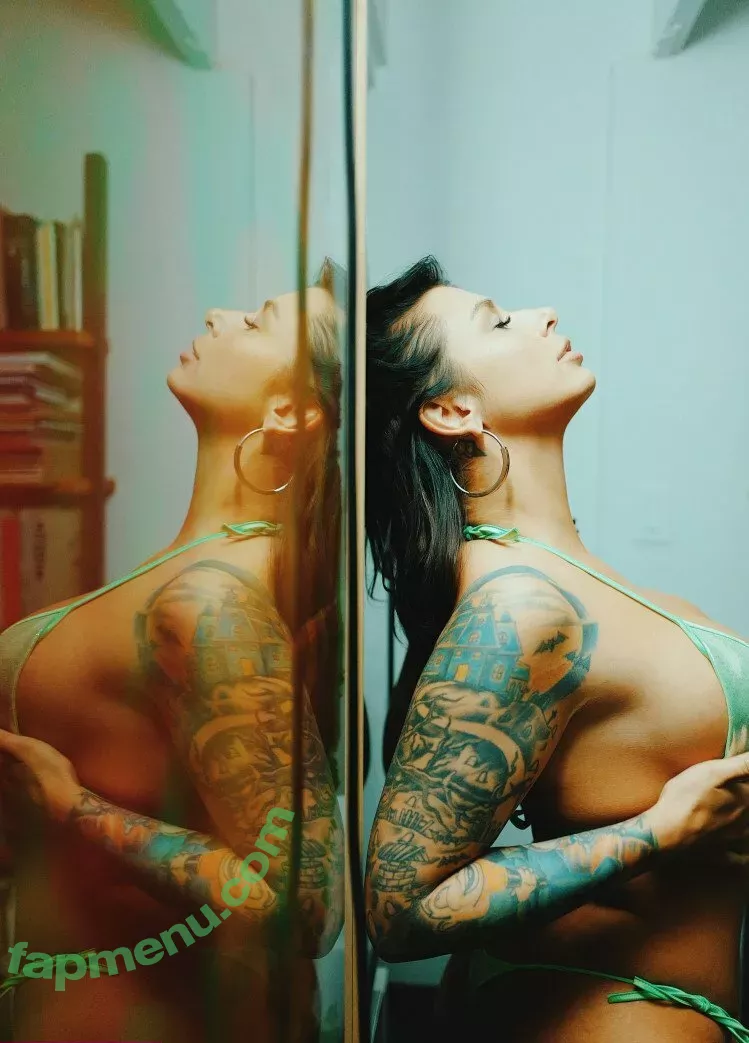 Ivy Lebelle nude photo #0128 (anyuser / itsivylebelle)