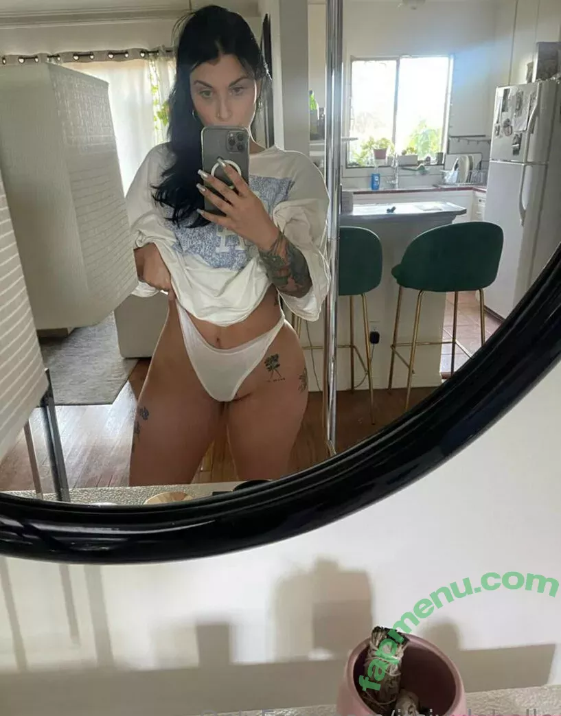 Ivy Lebelle nude photo #0140 (anyuser / itsivylebelle)