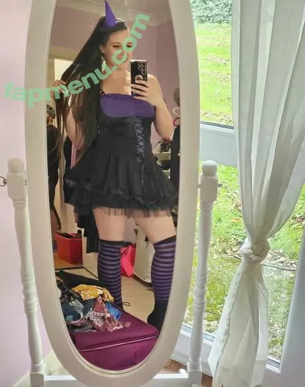 Ivy Rain nude photo #0309 (ivyrainuk / ivyyrain / littlemissivyy)