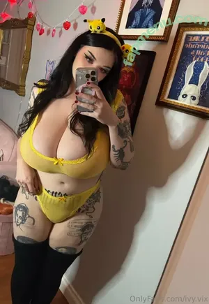 Ivy_vix / ivy.vix / ivyvoxmusic nude photo #0048