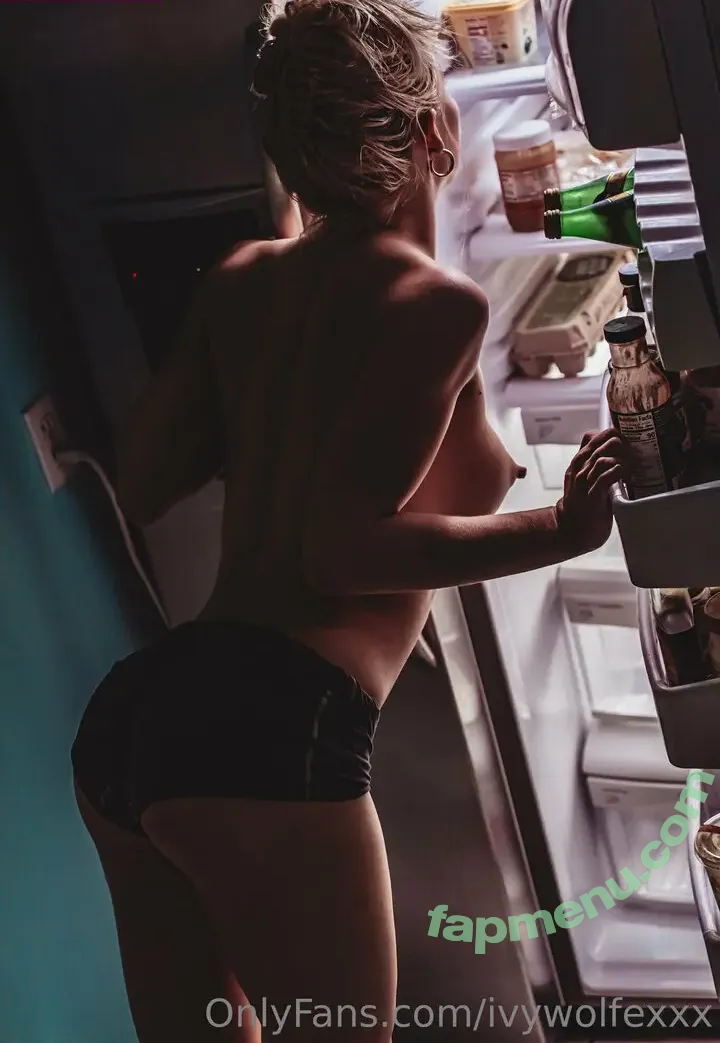 Ivy Wolfe nude photo #0705 (ivywolfesworld / officialivywolfe)