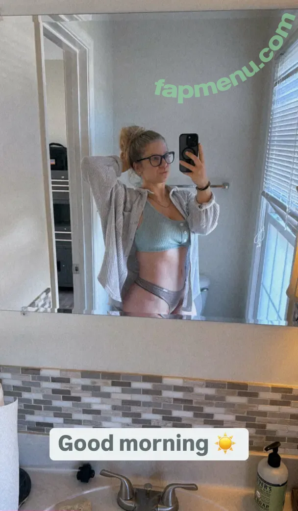 ivyandrews nude photo #0011 (ivyandrewsss)