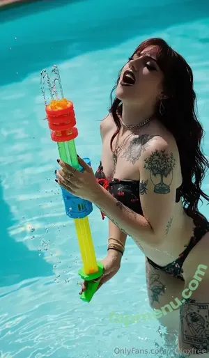 ivyfoxfree / imivyfox nude photo #0018