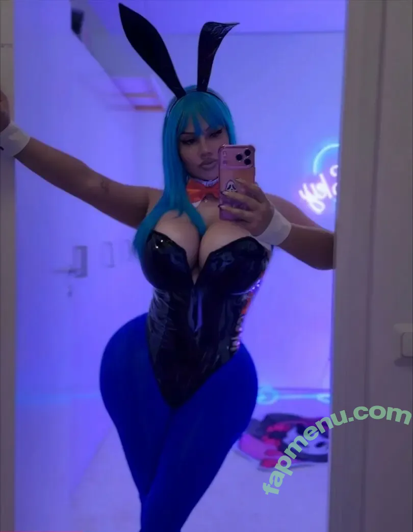 IvySky nude photo #0173 (itsivysky / ivysky.sunspot / ivyskyofficial)