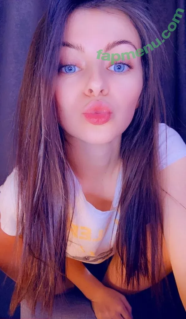 ivysugarfree nude photo #0024 (ivysugz)