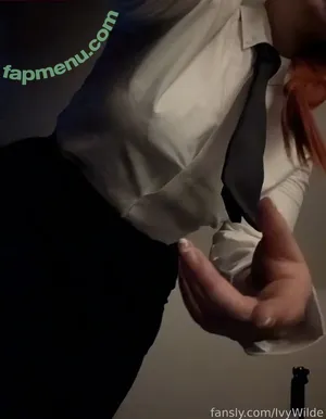 IvyWildeVA / ibivywilde / ivy.wilde_ / ivy_wildeva nude photo #0054