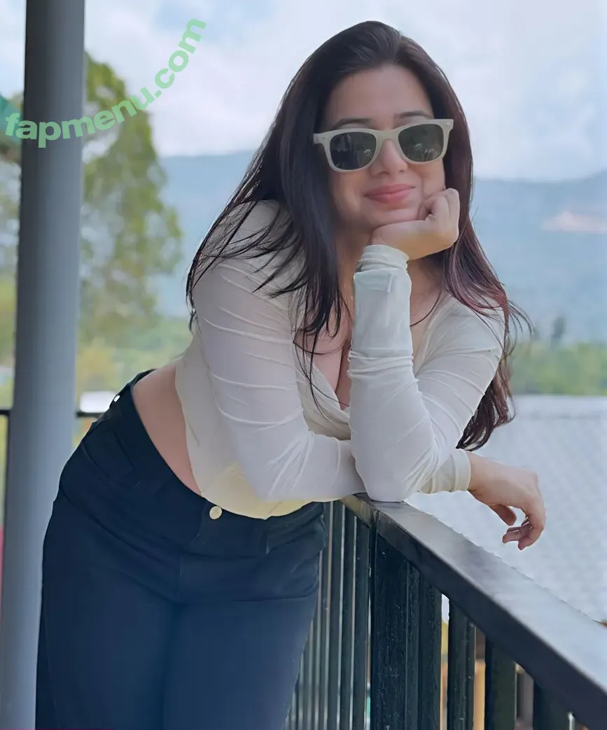 Iwishwithprachi nude photo #0057 (Prachi Singh / iwishwithprachii / prachi_rm)