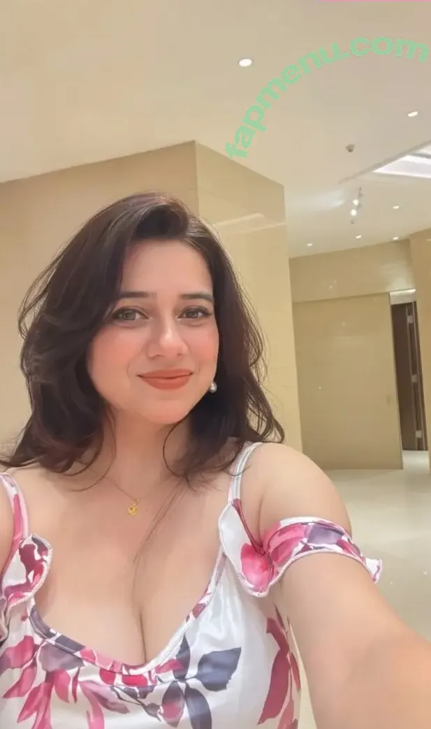 Iwishwithprachi nude photo #0064 (Prachi Singh / iwishwithprachii / prachi_rm)