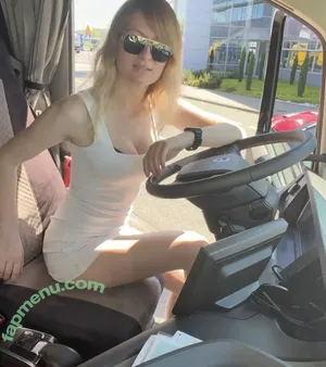 Iwona Blecharczyk / iwonablecharczyk_official nude photo #0084