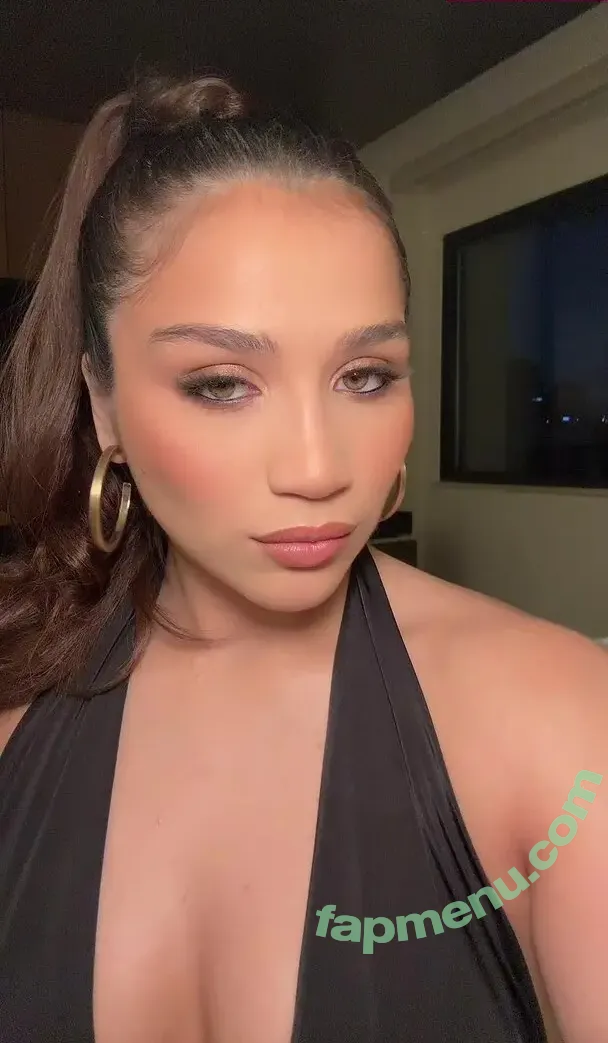 Iyana Verduzco nude photo #0003 (Iyana Verduzco)