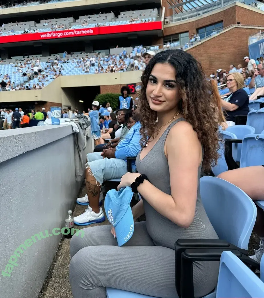 iyawitdafiya nude photo #0004 (iyawitdafiya)