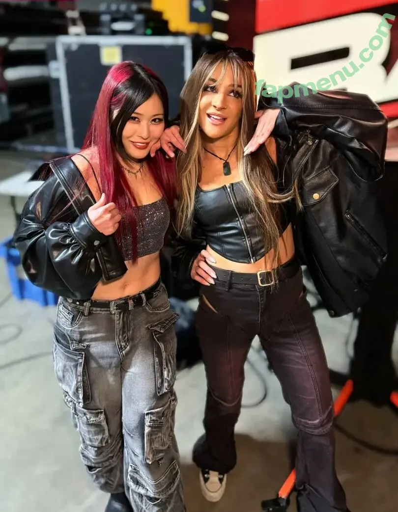 Iyo Sky nude photo #0584 (Io Shirai / iyoaghedo)