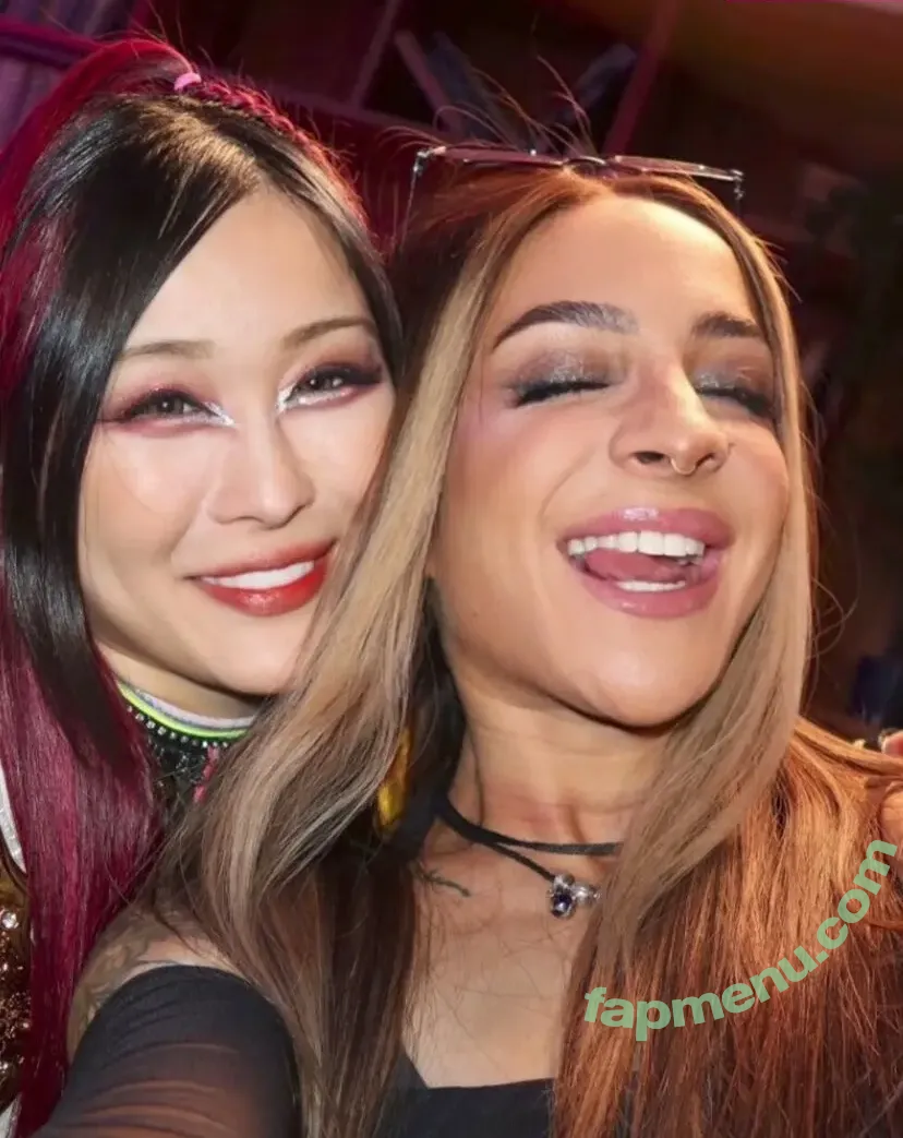 Iyo Sky nude photo #0724 (Io Shirai / iyoaghedo)