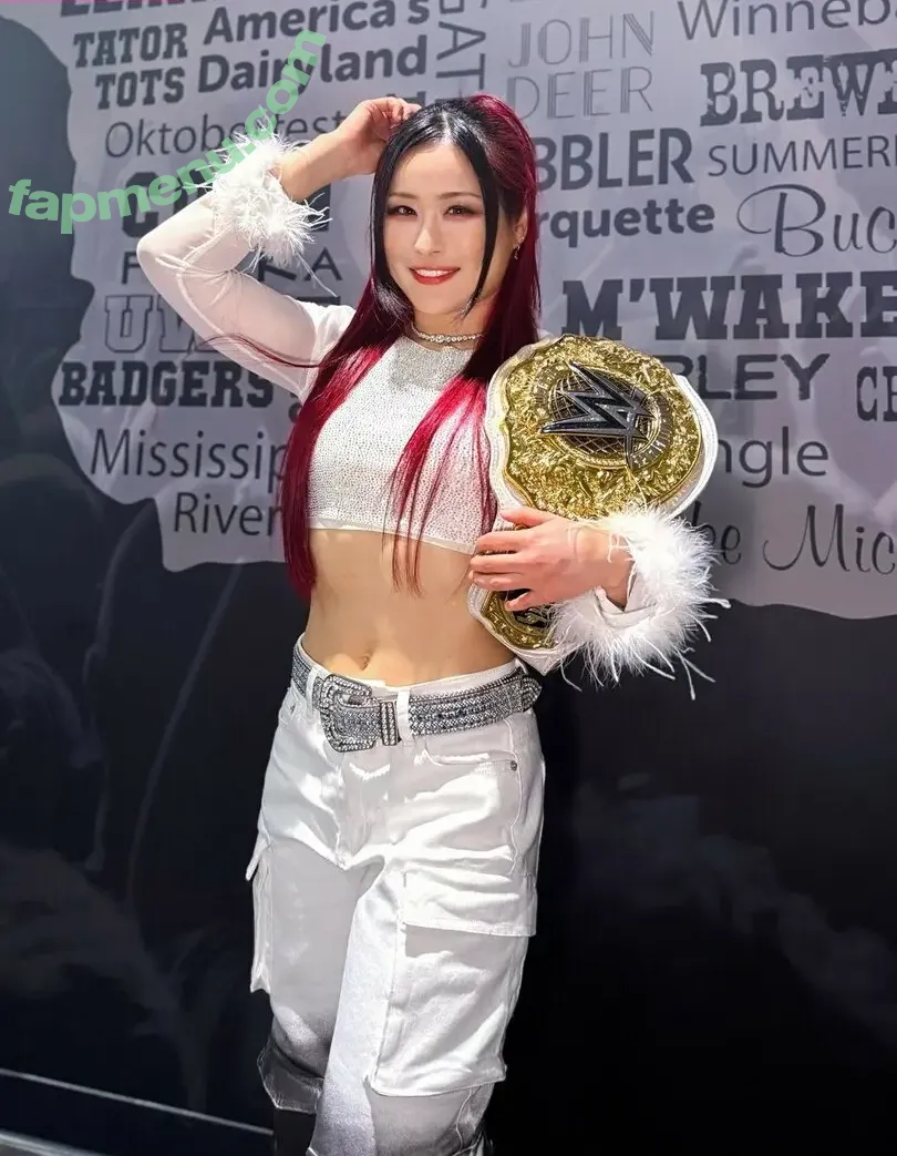 Iyo Sky nude photo #0748 (Io Shirai / iyoaghedo)