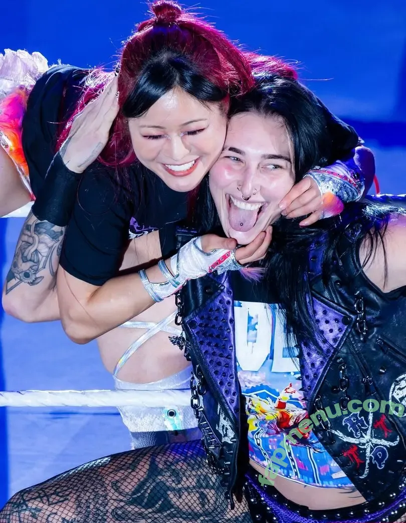 Iyo Sky nude photo #0971 (Io Shirai / iyoaghedo)