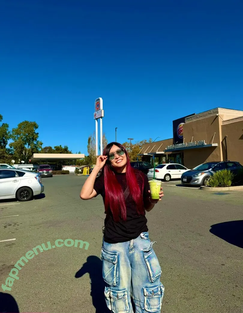 Iyo Sky nude photo #0972 (Io Shirai / iyoaghedo)