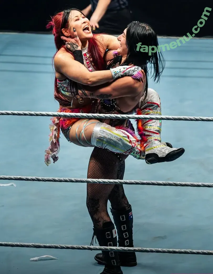 Iyo Sky nude photo #0980 (Io Shirai / iyoaghedo)