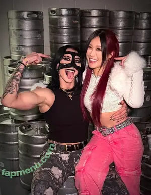 Iyo Sky / Io Shirai / iyoaghedo nude photo #1015