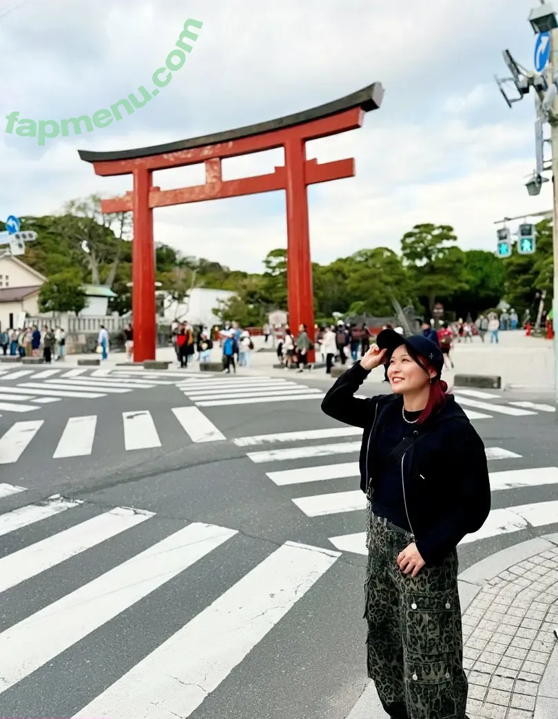 Iyo Sky nude photo #1003 (Io Shirai / iyoaghedo)