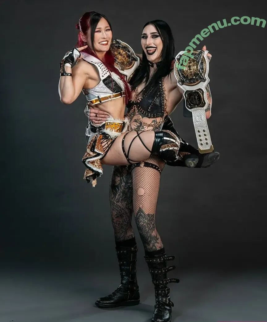 Iyo Sky nude photo #1089 (Io Shirai / iyoaghedo)