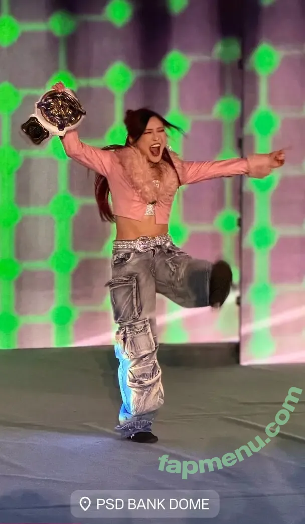 Iyo Sky nude photo #1092 (Io Shirai / iyoaghedo)