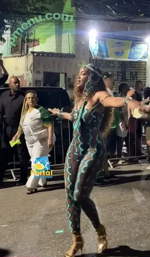 Iza Cantora / iza nude photo #0192