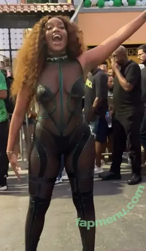 Iza Cantora / iza nude photo #0217