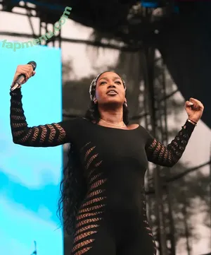 Iza Cantora / iza nude photo #0223