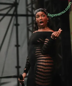 Iza Cantora / iza nude photo #0228