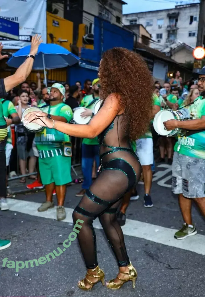 Iza Cantora nude photo #0202 (iza)