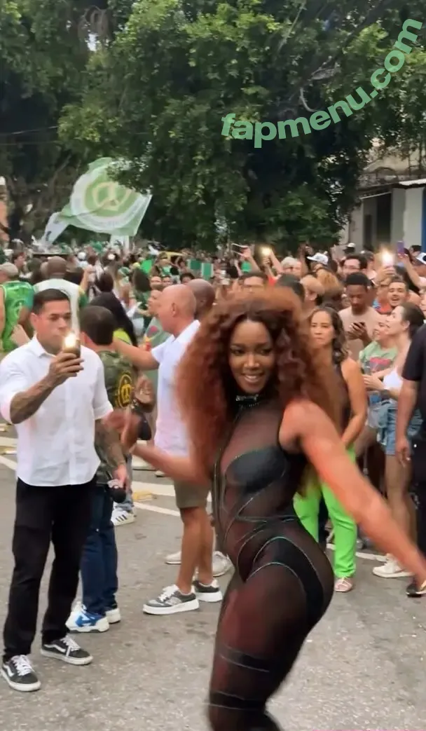 Iza Cantora nude photo #0212 (iza)