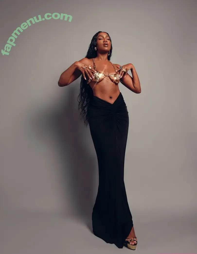 Iza Cantora nude photo #0243 (iza)