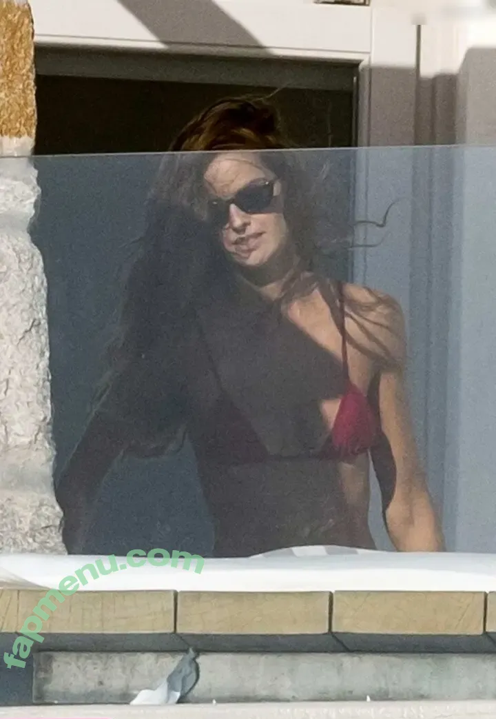 Izabel Goulart nude photo #0776 (iza_goulart / izabelgoulart)