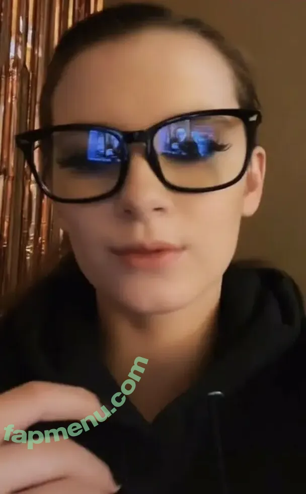 izassassin nude photo #0354 (izassassin)