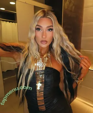 Izzi Dame / WWE NXT / izzi_bee / izzi_wwe nude photo #0219